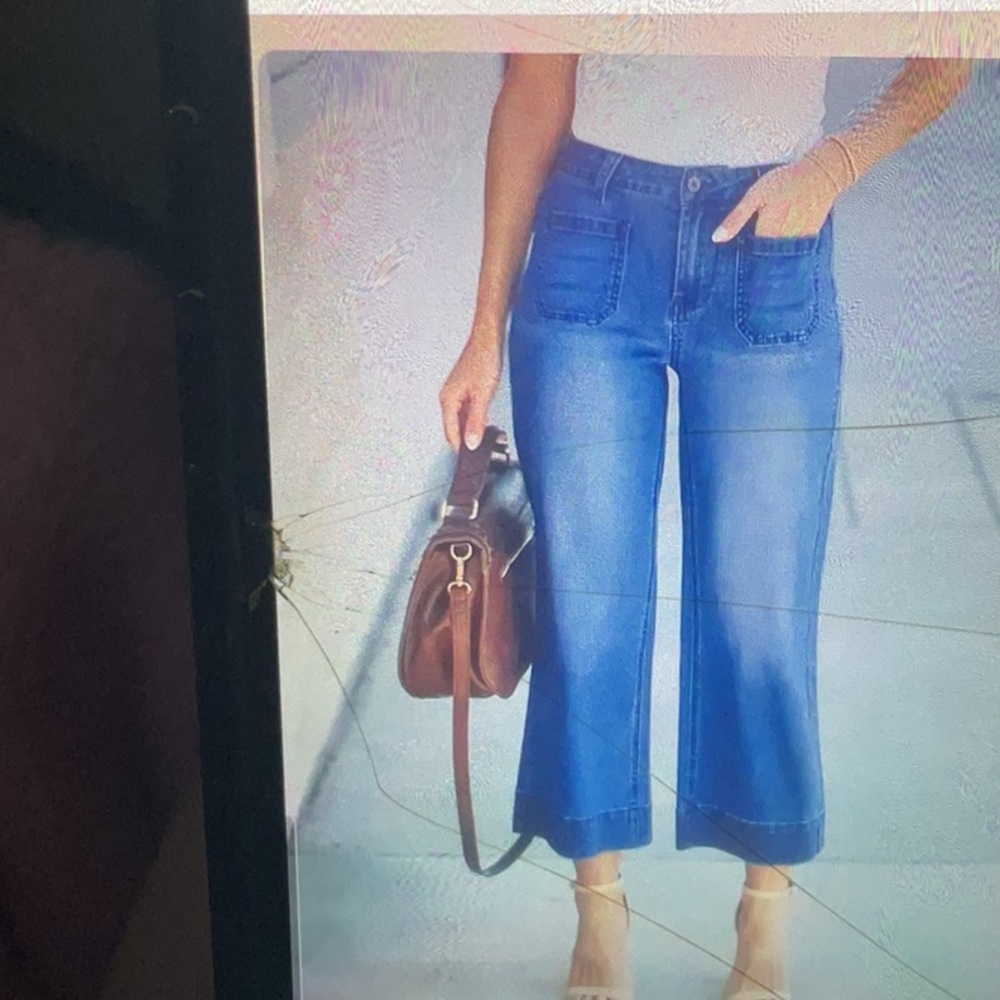 Women's Blue Wide-Leg Jeans.. today’s hottest look